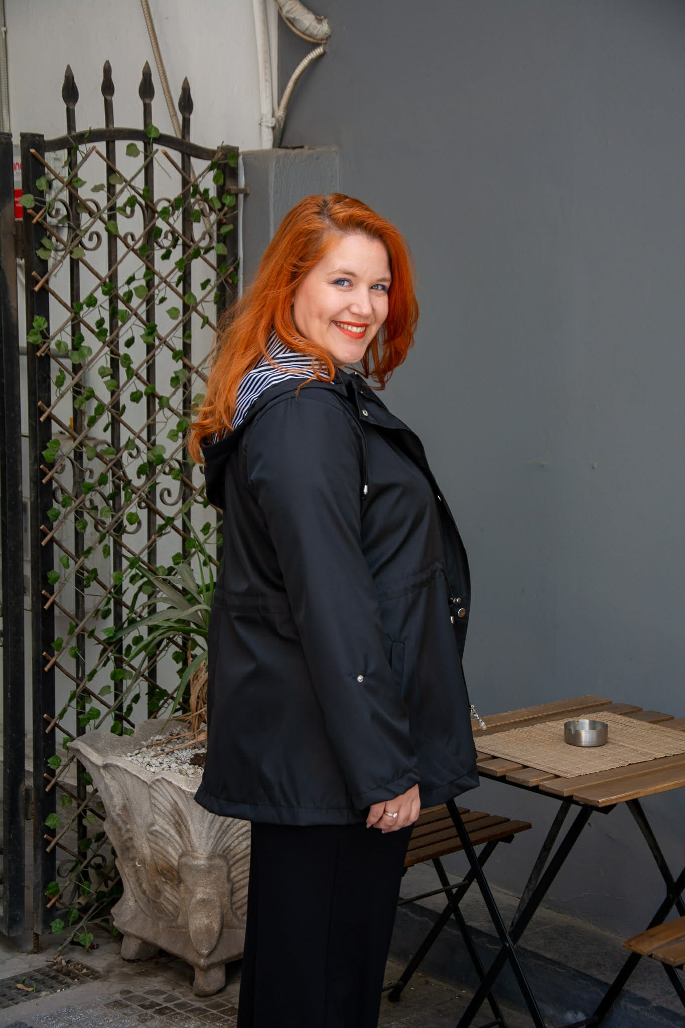 ΕΛΑΦΡΥ ΜΠΟΥΦΑΝ ΜΕ ΑΠΟΣΠΩΜΕΝΗ ΚΟΥΚΟΥΛΑ - Image 4